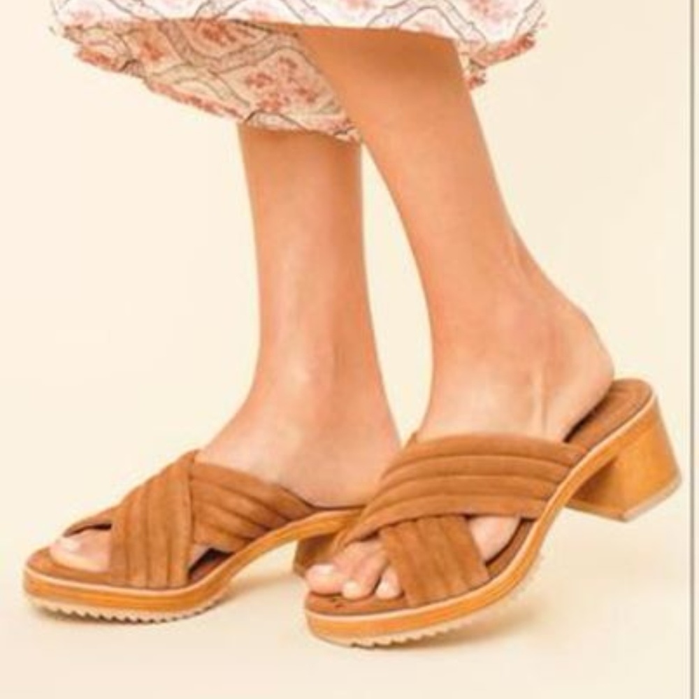 Matisse - Block Heel Sandals, NIB Size 10